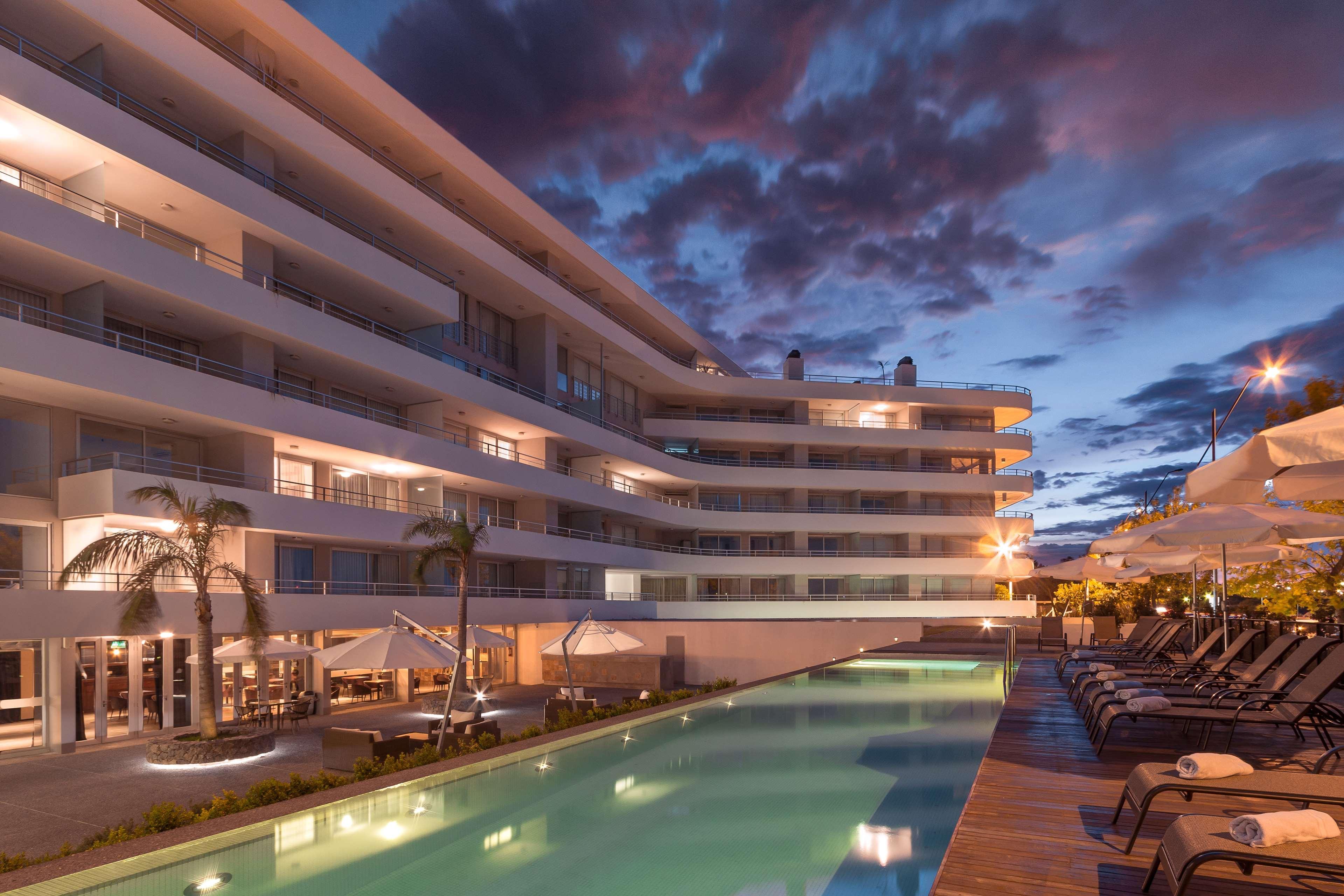 فندق Dazzler By Wyndham Colonia كولونيا ديل ساكرامينتو المظهر الخارجي الصورة