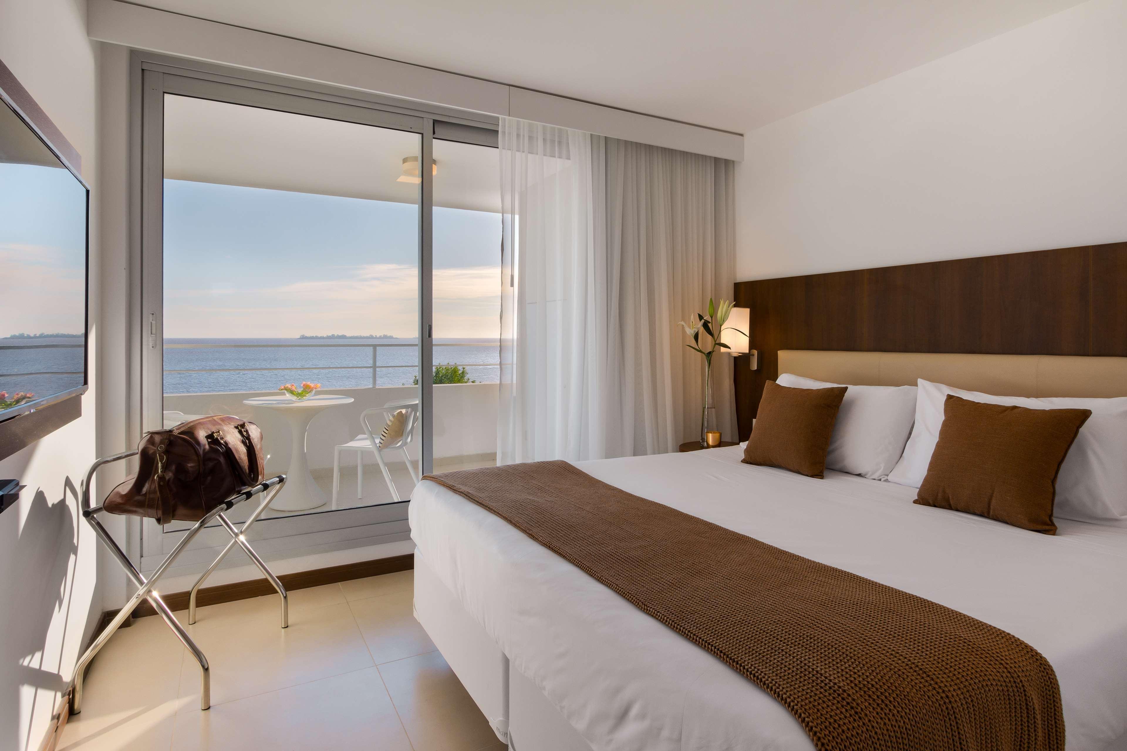 فندق Dazzler By Wyndham Colonia كولونيا ديل ساكرامينتو المظهر الخارجي الصورة