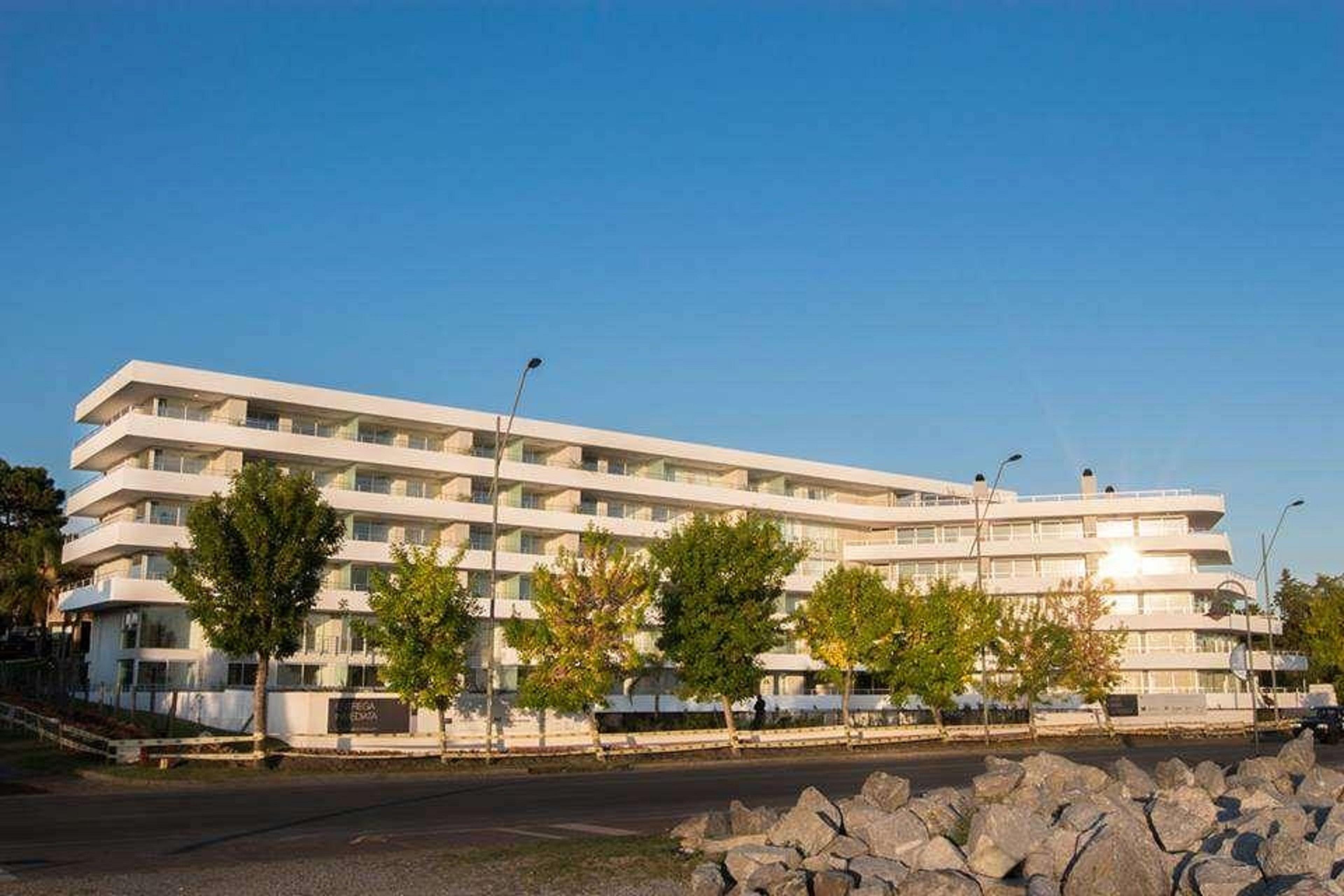 فندق Dazzler By Wyndham Colonia كولونيا ديل ساكرامينتو المظهر الخارجي الصورة
